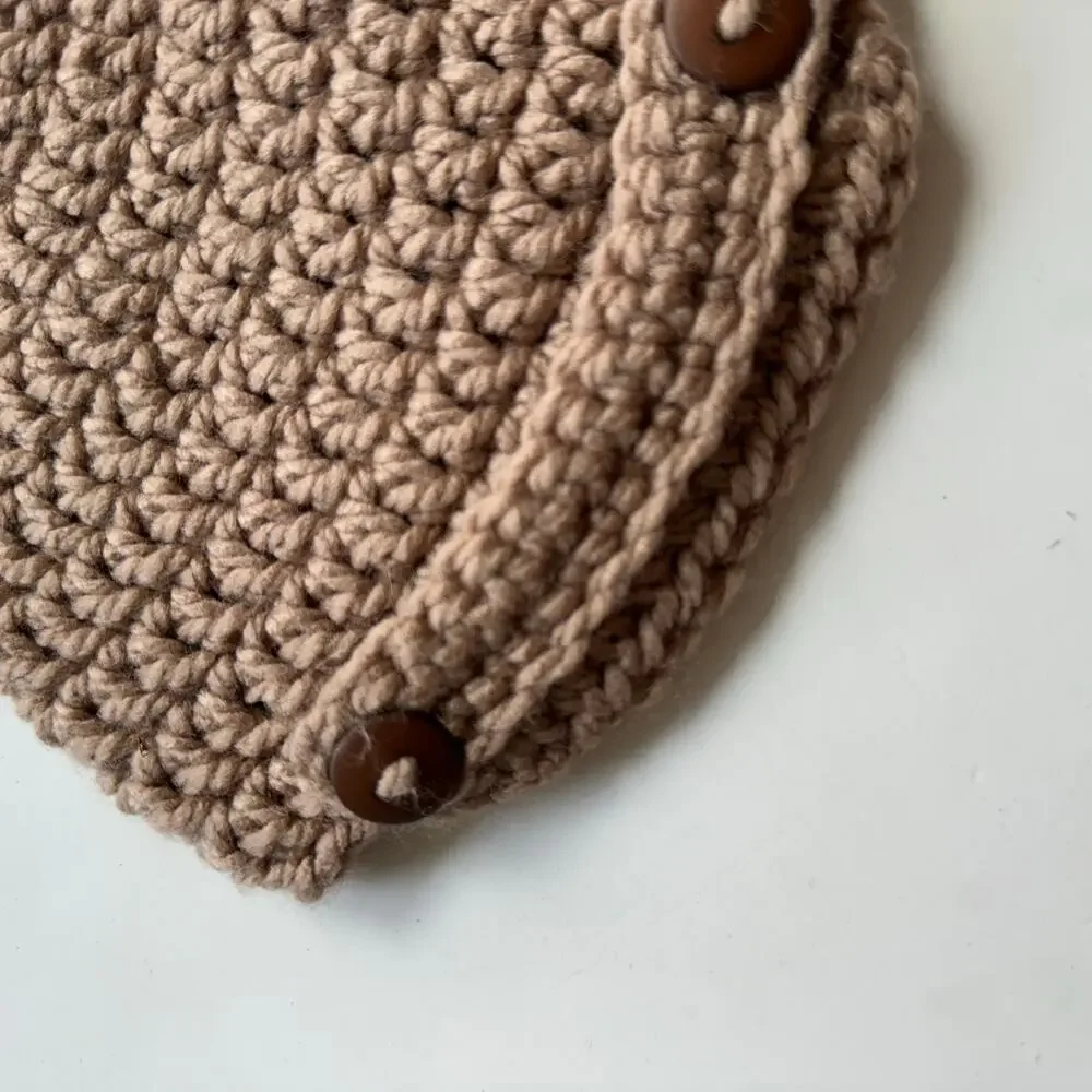 Adorable Knit Baby Hat - Perfect for Infants!